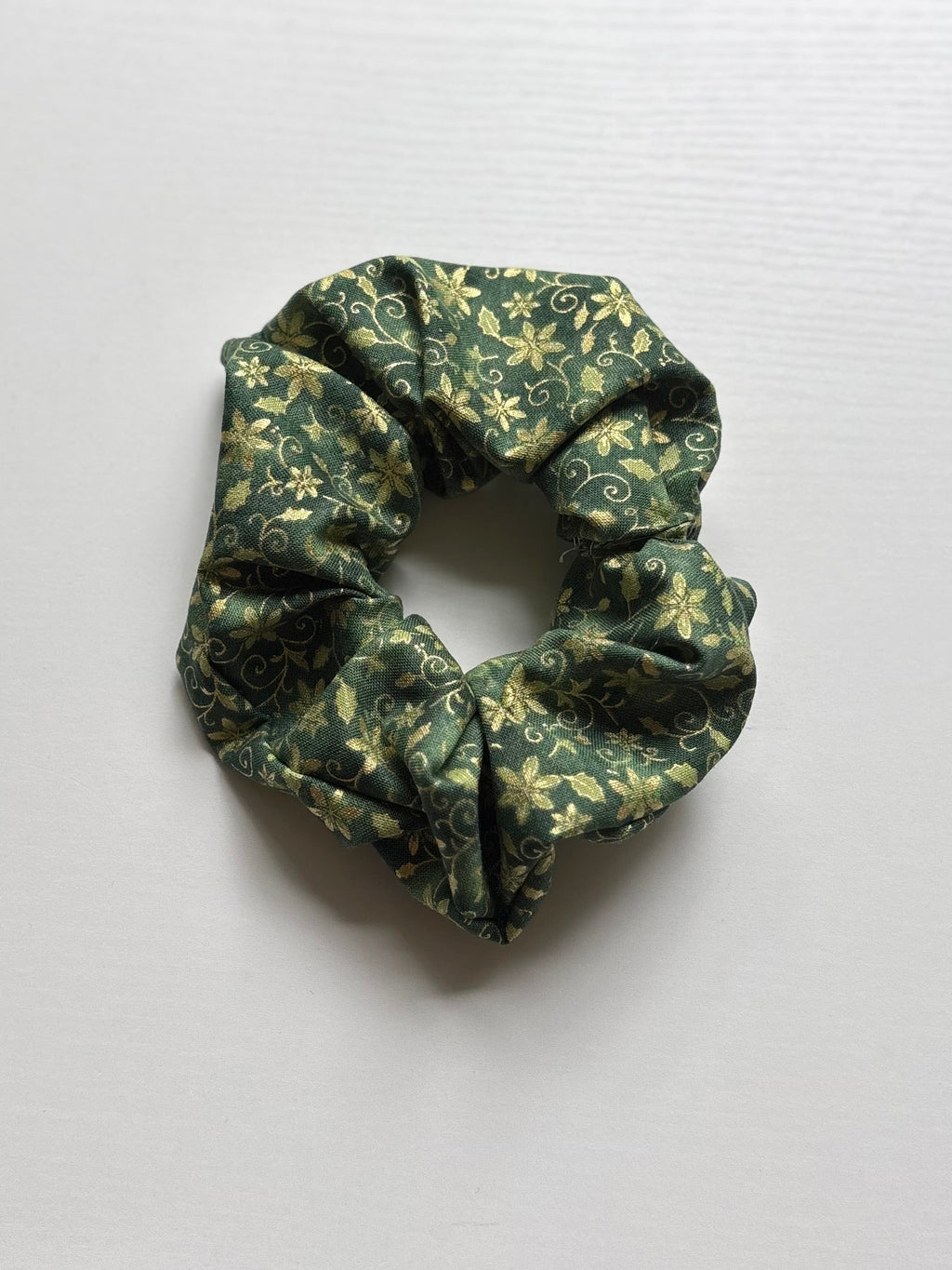 Green Merry Noel Dog Flower Bow Tie And Scrunchie Set