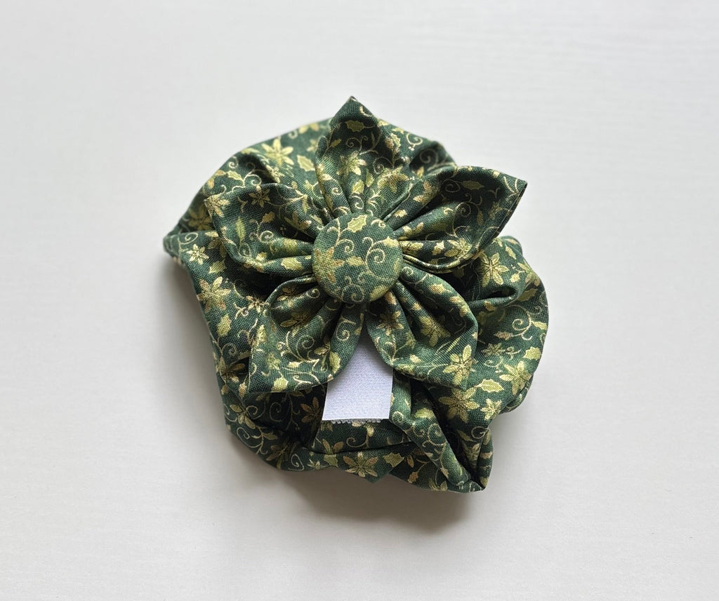 Green Merry Noel Dog Flower Bow Tie And Scrunchie Set